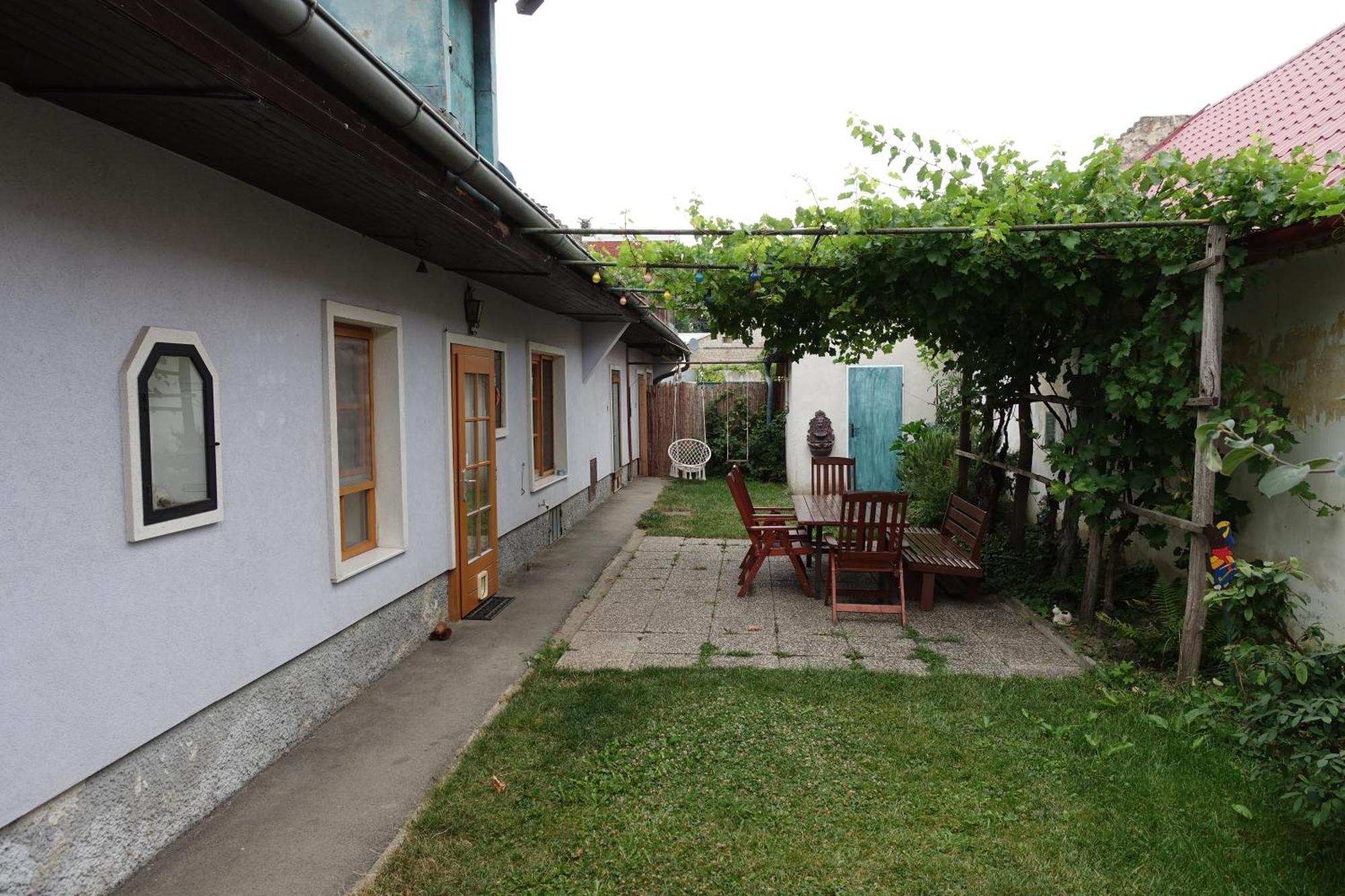 Alla Kittsee Bagian luar foto